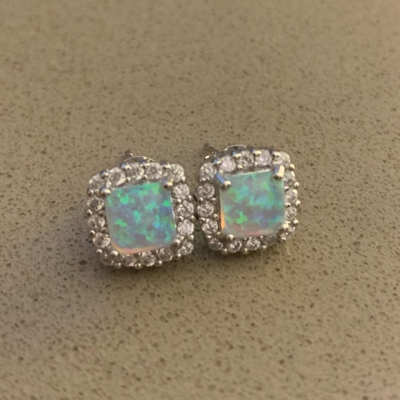 NWOT Savvy Cie Sterling Silver CZ Halo Created Opal Stud Earrings - Picture 10 of 10